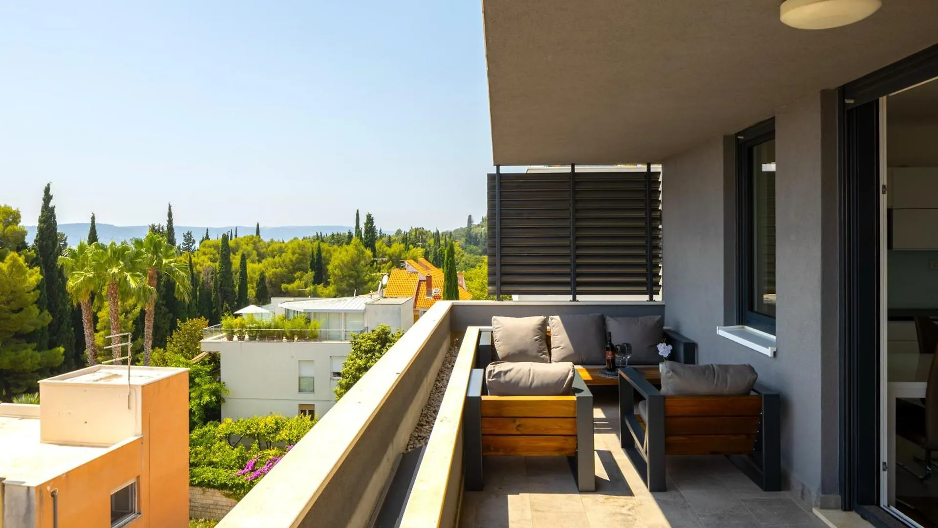 Апартаменты Luxury Penthouse Near Kasjuni Beach Split Centre