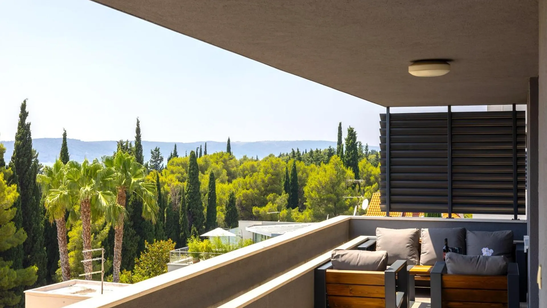 Апартаменты Luxury Penthouse Near Kasjuni Beach Split Centre